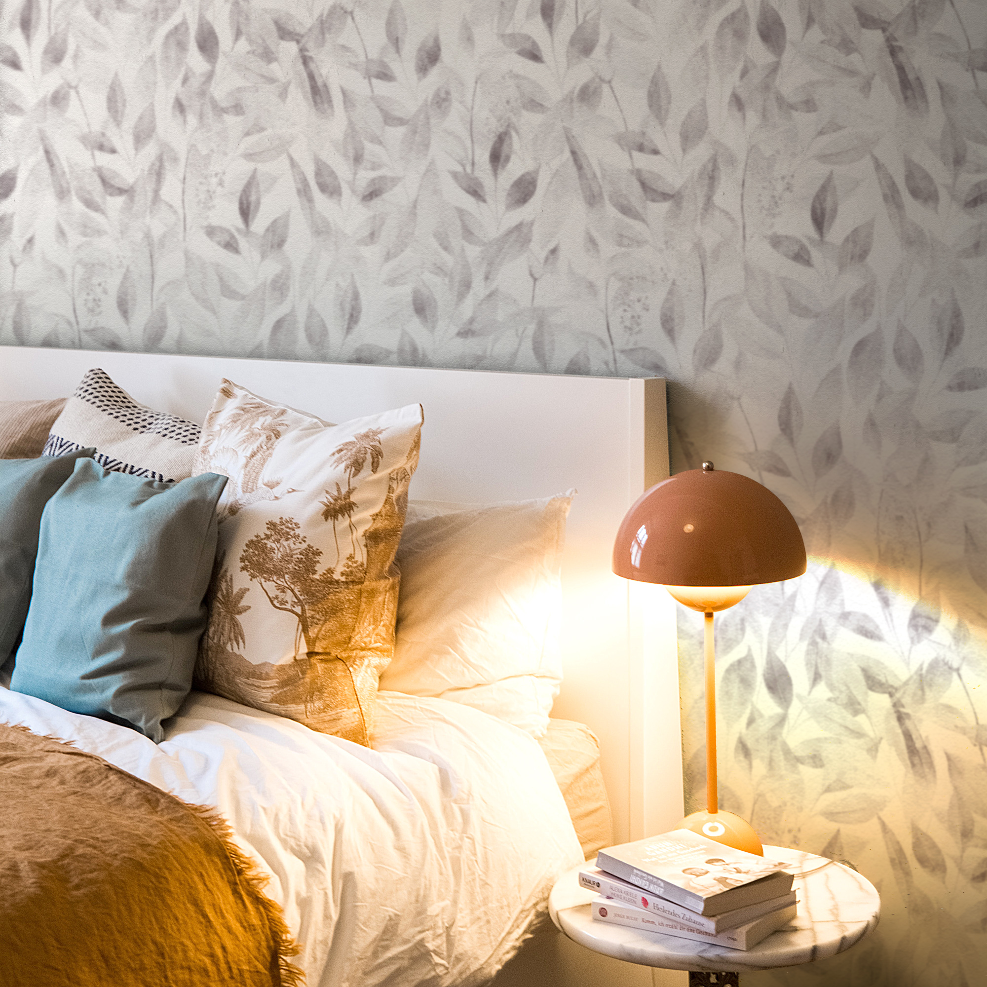 beige floral mockup 5